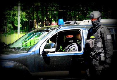 Zatrzymanie 7 profesorów i doktorów z Wojskowej Akademii Technicznej w Warszawie