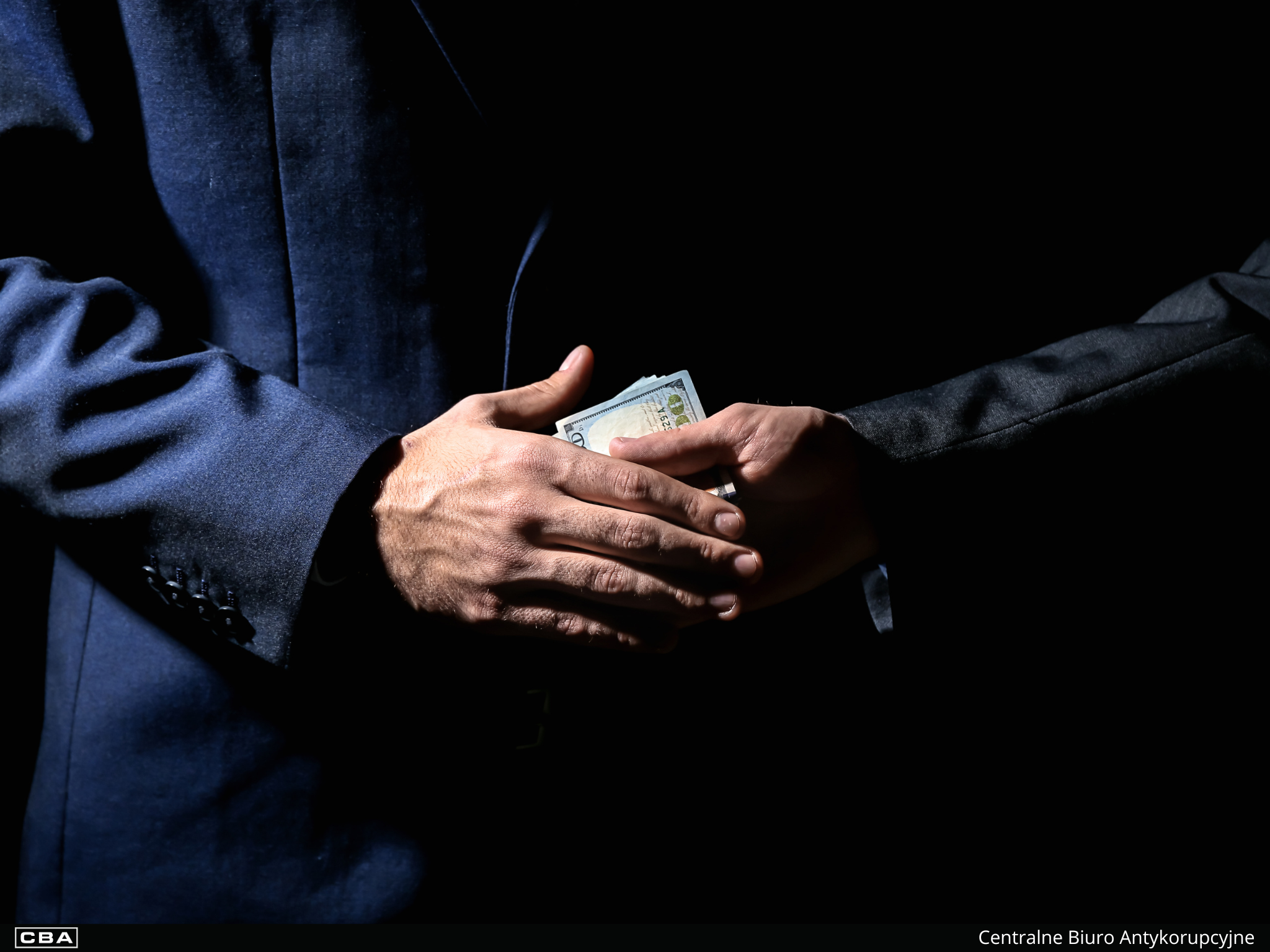 Śledztwo w sprawie zwolnienia z odbywania kary