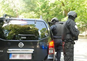 A customs officer detained by the CBA