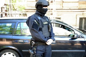 Vogt detained for bribes